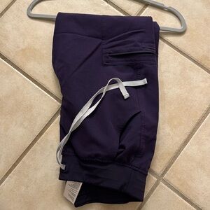 Figs high waisted yolo MP purple jam